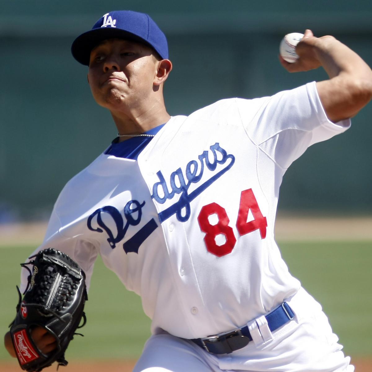 How Julio Urias Overcame 4 Eye Surgeries on His Way to MLB