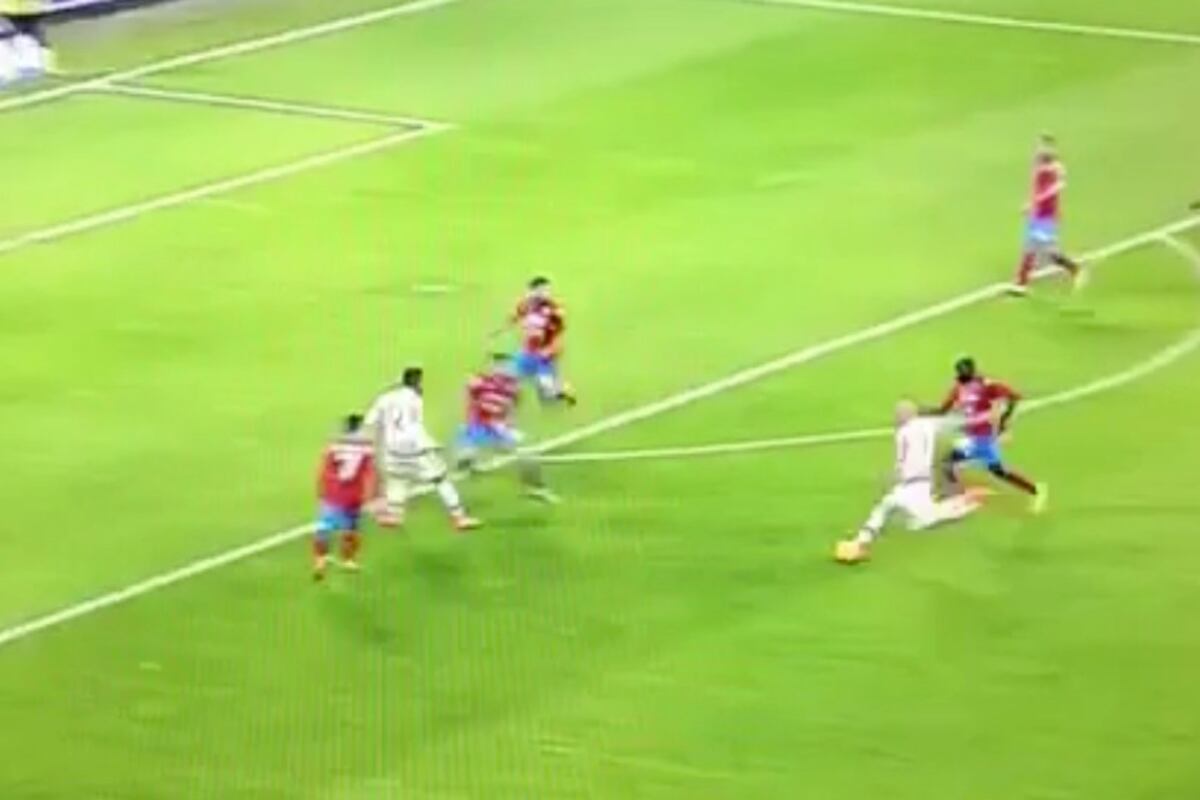 Simone Zaza Fires Stunning Match Winner For Juventus Vs Napoli News Simone Zaza Fires Stunning Match Winner For Juventus Vs Napoli News