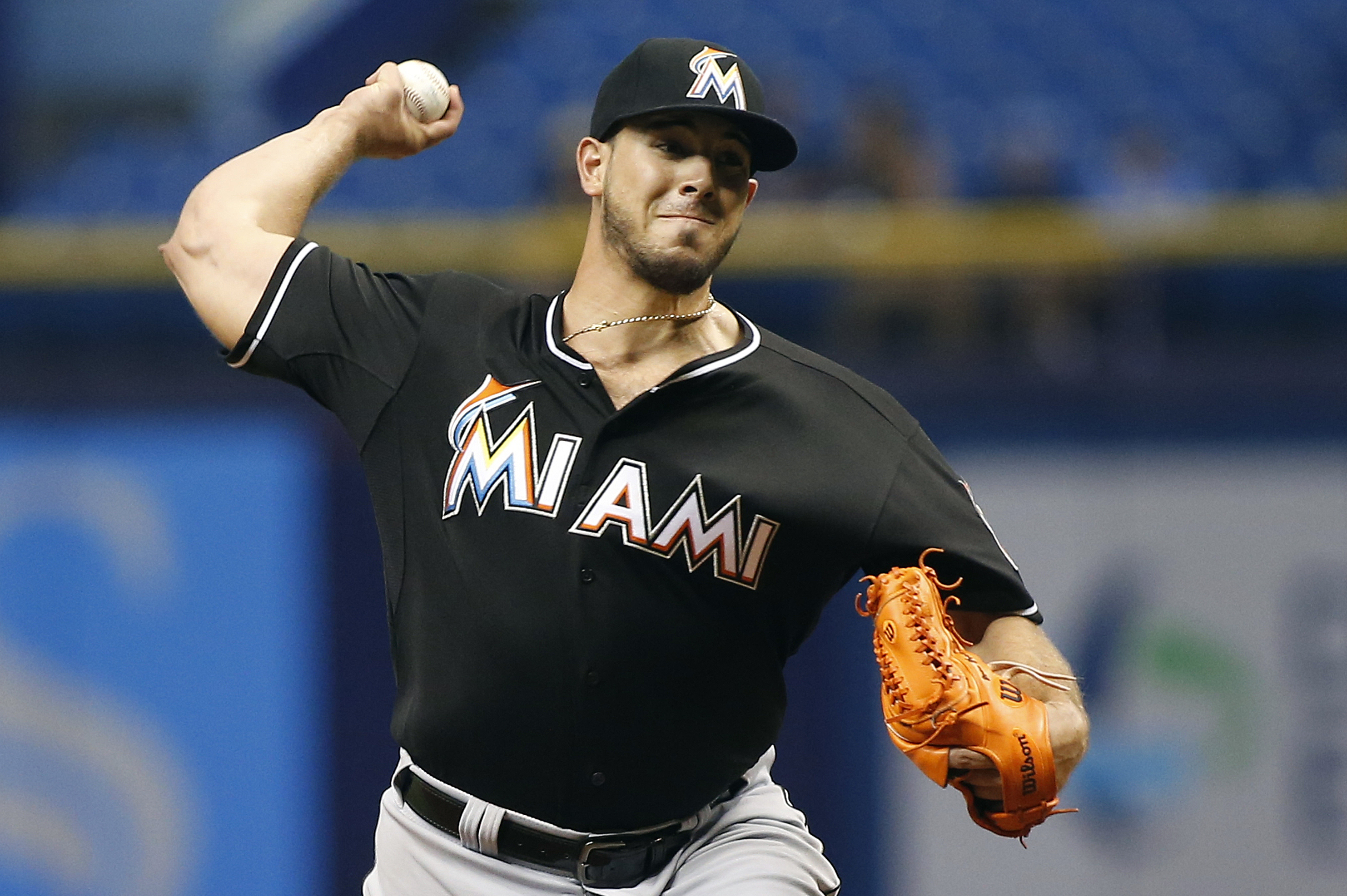 Miami Marlins will all wear number 16 in tribute to Jose Fernandez –  SportsLogos.Net News