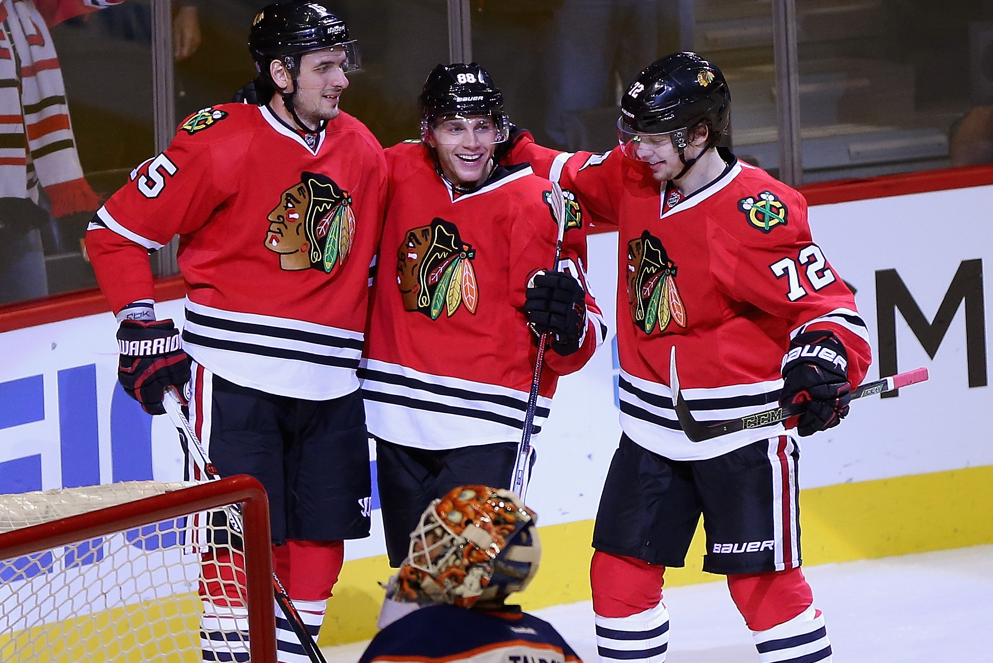 Нхл запад. Патрик Кейн и Панарин. Panarin and supporters.