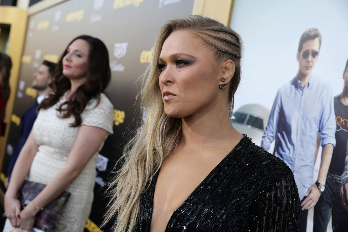 Ronda Rousey Comments on Social Media, Privacy, More | News, Scores ...