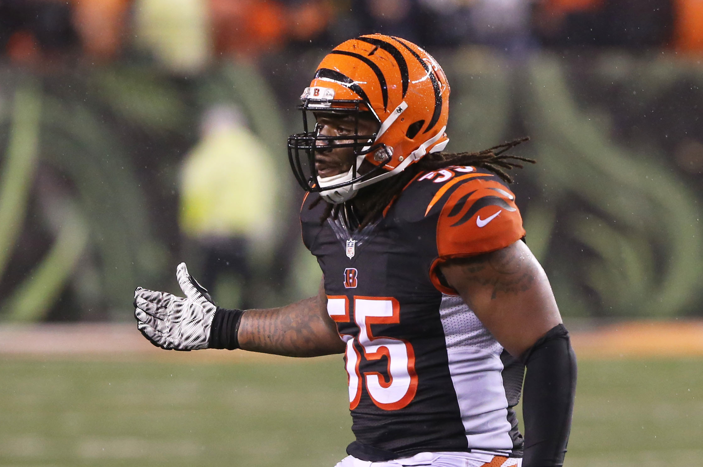 Vontaze Burfict: A Linebacker in the Wrong Era — The Barker Media