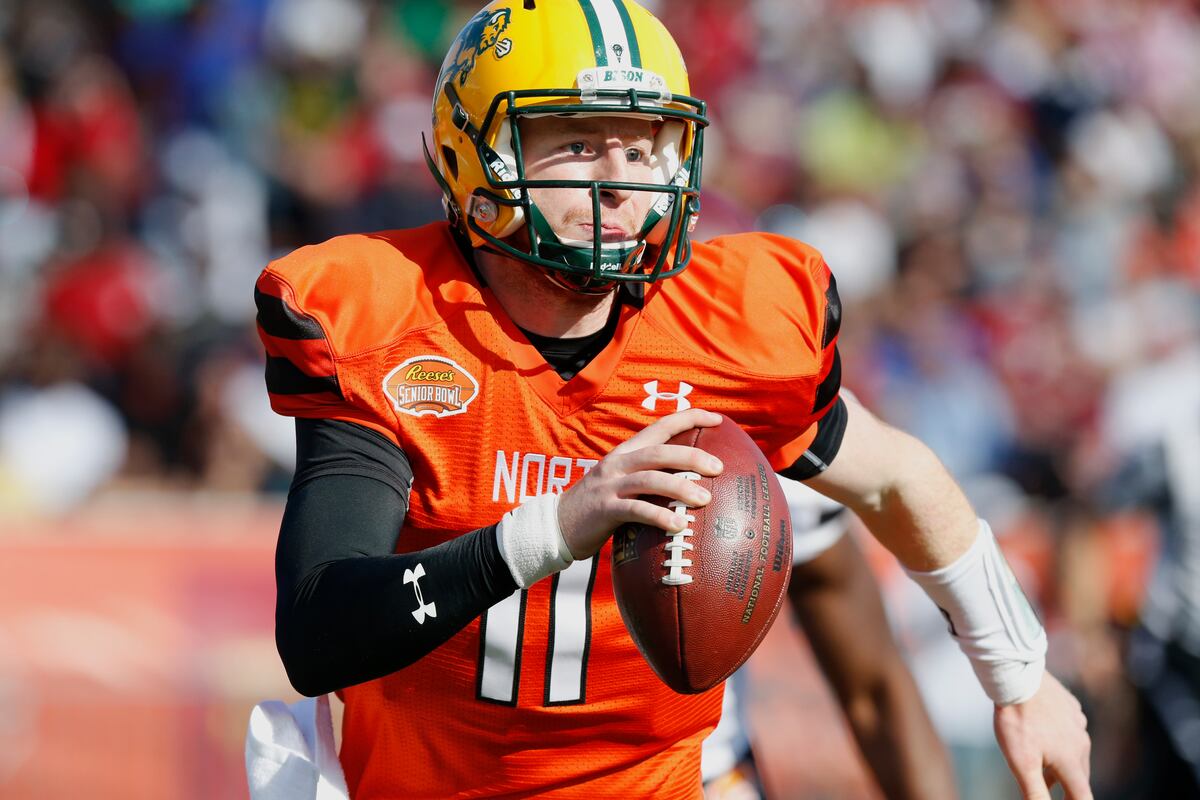 Carson Wentz: Latest News, Rumors and Buzz Surrounding QB's Draft Stock
