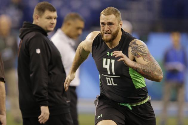 Indiana offensive lineman Jason Spriggs runs a drill at the NFL football scouting combine in Friday, Feb. 26, 2016, in Indianapolis. (AP Photo/Darron Cummings)