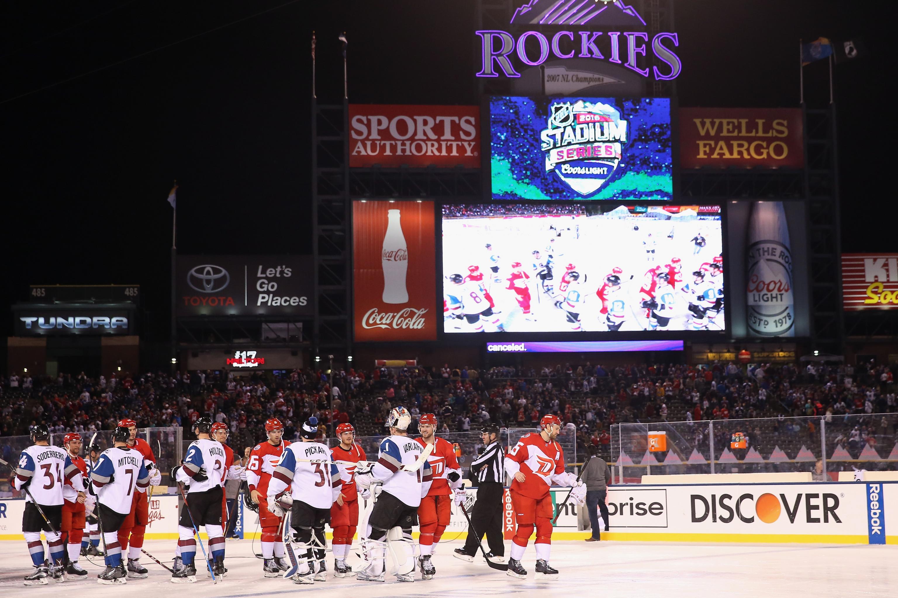 Avalanche vs. Red Wings: Score, Highlights, Reaction from 2016 Stadium  Series, News, Scores, Highlights, Stats, and Rumors
