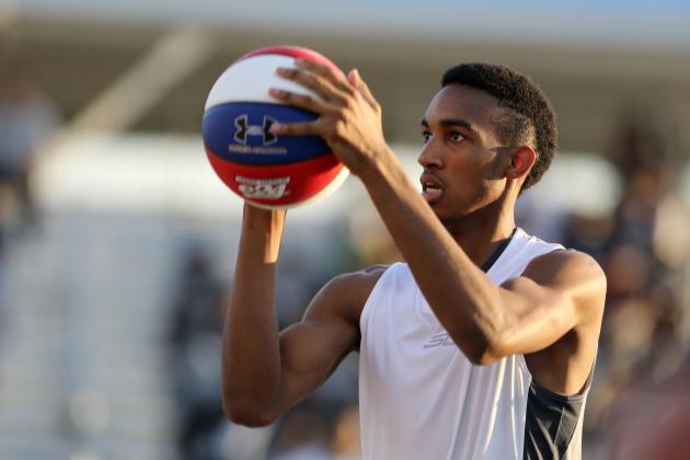 Terrance Ferguson competes in the 3-Point Contest in the Under Armour Elite 24 Skills Competition on Friday, August 21, 2015 in Brooklyn, NY.  (AP Photo/Gregory Payan)