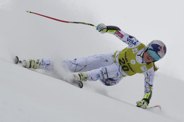 Lindsey Vonn, of the United States speeds down the course during an alpine ski, women's World Cup, combined race, in Soldeu, Andorra, Sunday, Feb. 28, 2016. (AP Photo/Pier Marco Tacca)