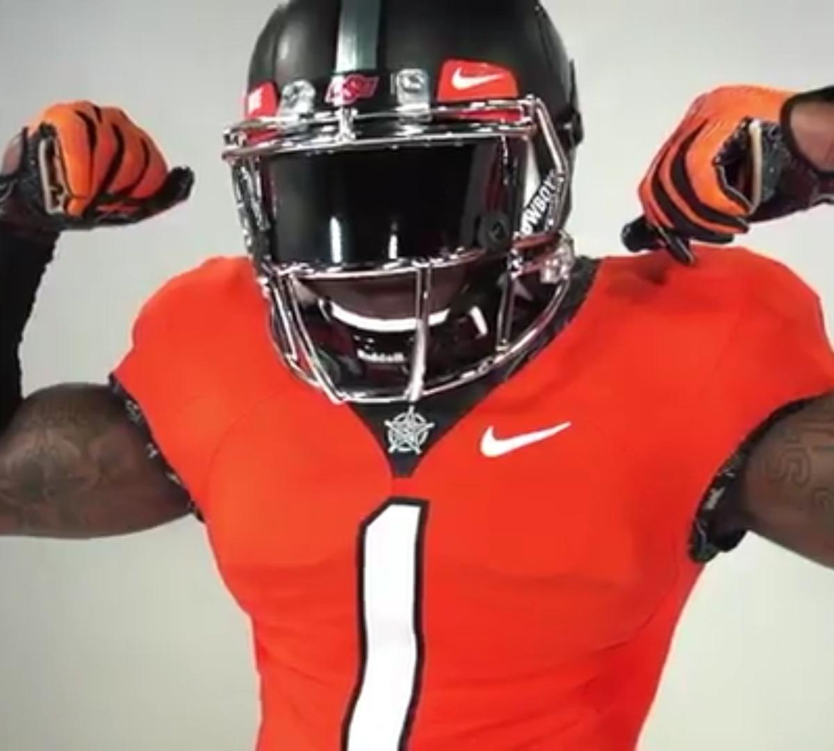 Oklahoma State Debuts New Uniforms with the Help of Alum Dez Bryant