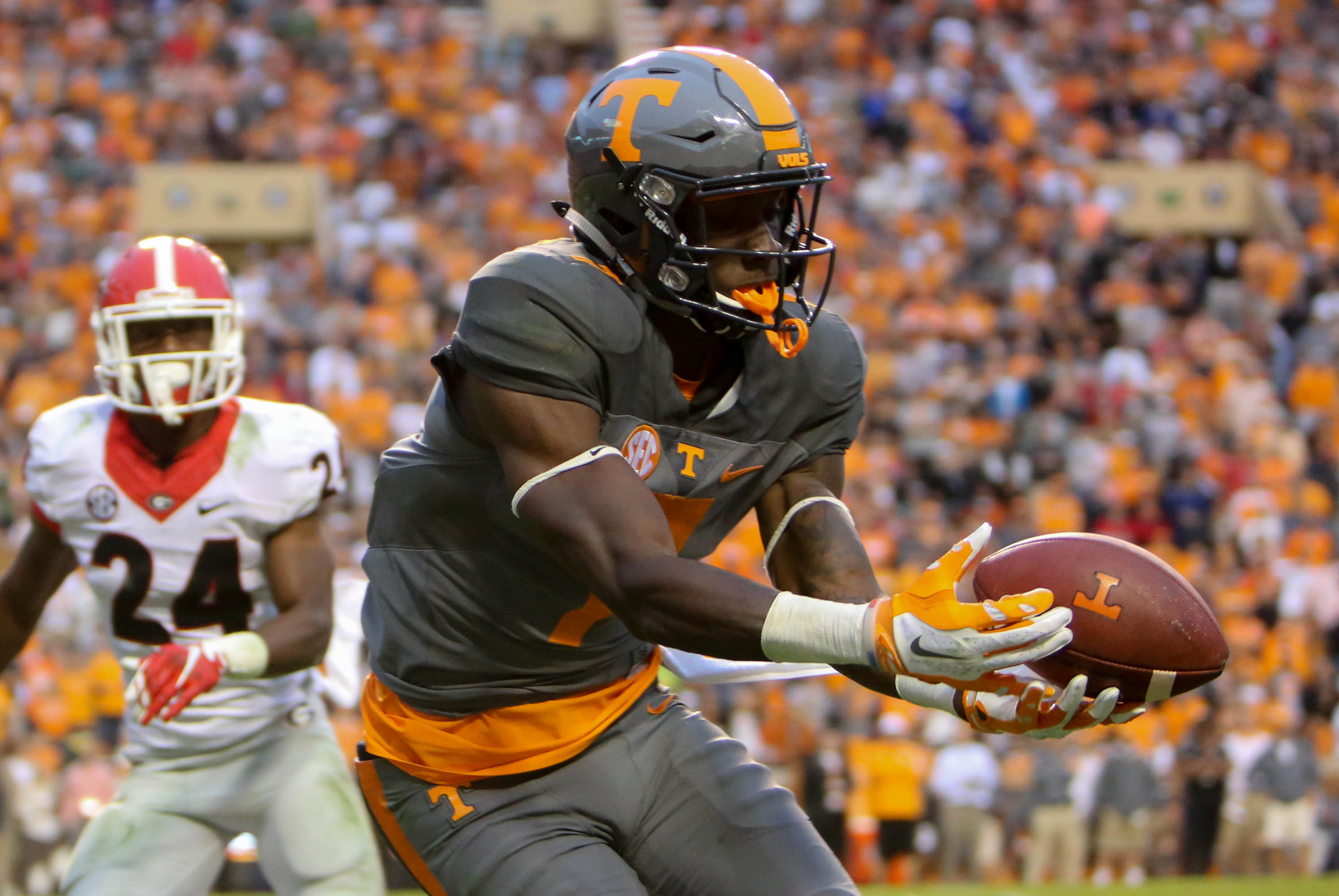 Butch Jones: Evan Berry out for the season with knee injury