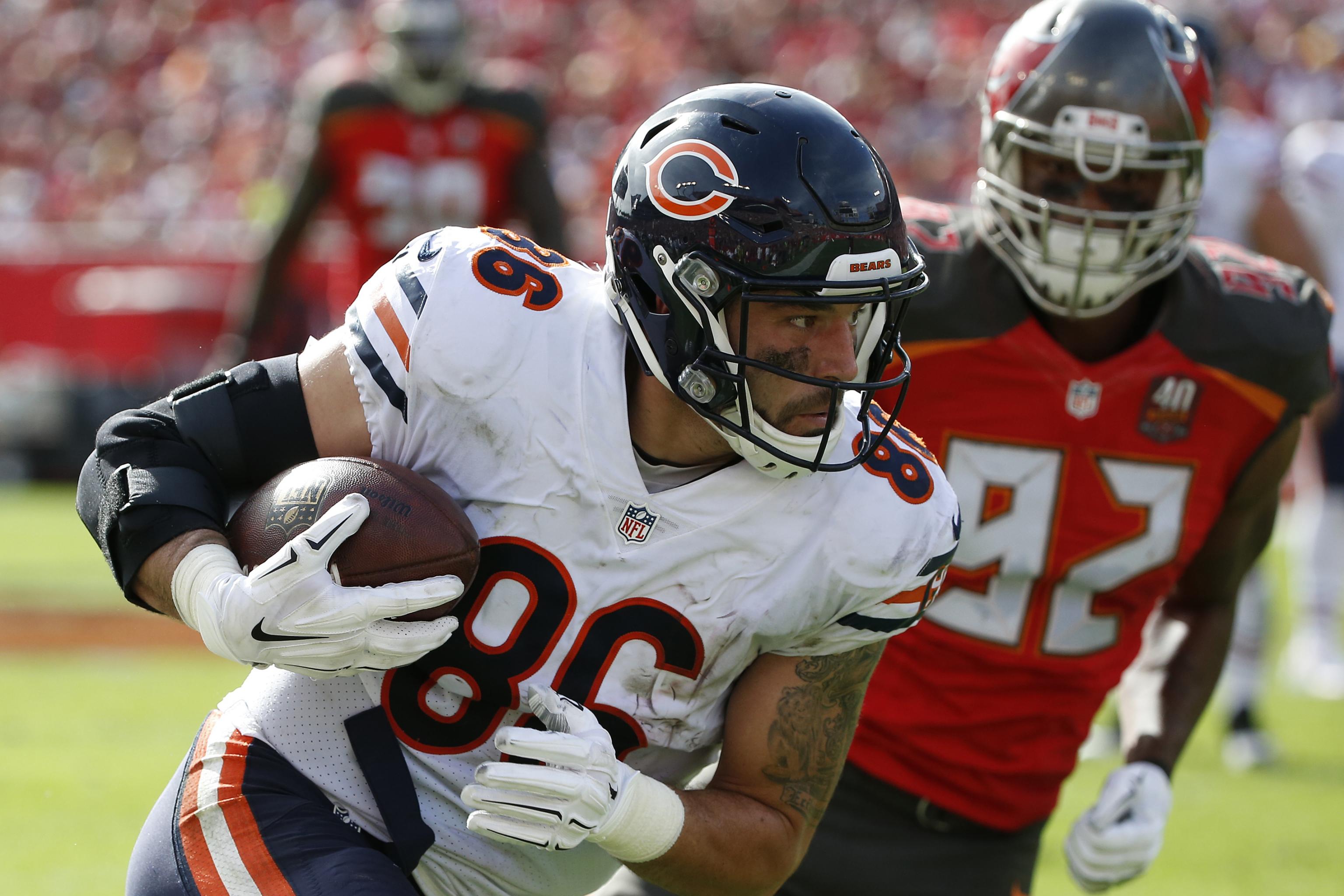 Zach Miller Re-Signs with Bears: Latest Contract Details, Comments