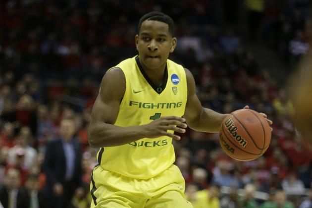 MILWAUKEE, WI - MARCH 20: Dominic Artis #1 of the Oregon Ducks dribbles the basketball against the BYU Cougers during the second round of the 2014 NCAA Men's Basketball Tournament at BMO Harris Bradley Center on March 20, 2014 in Madison, Wisconsin. (Photo by Mike McGinnis/Getty Images)