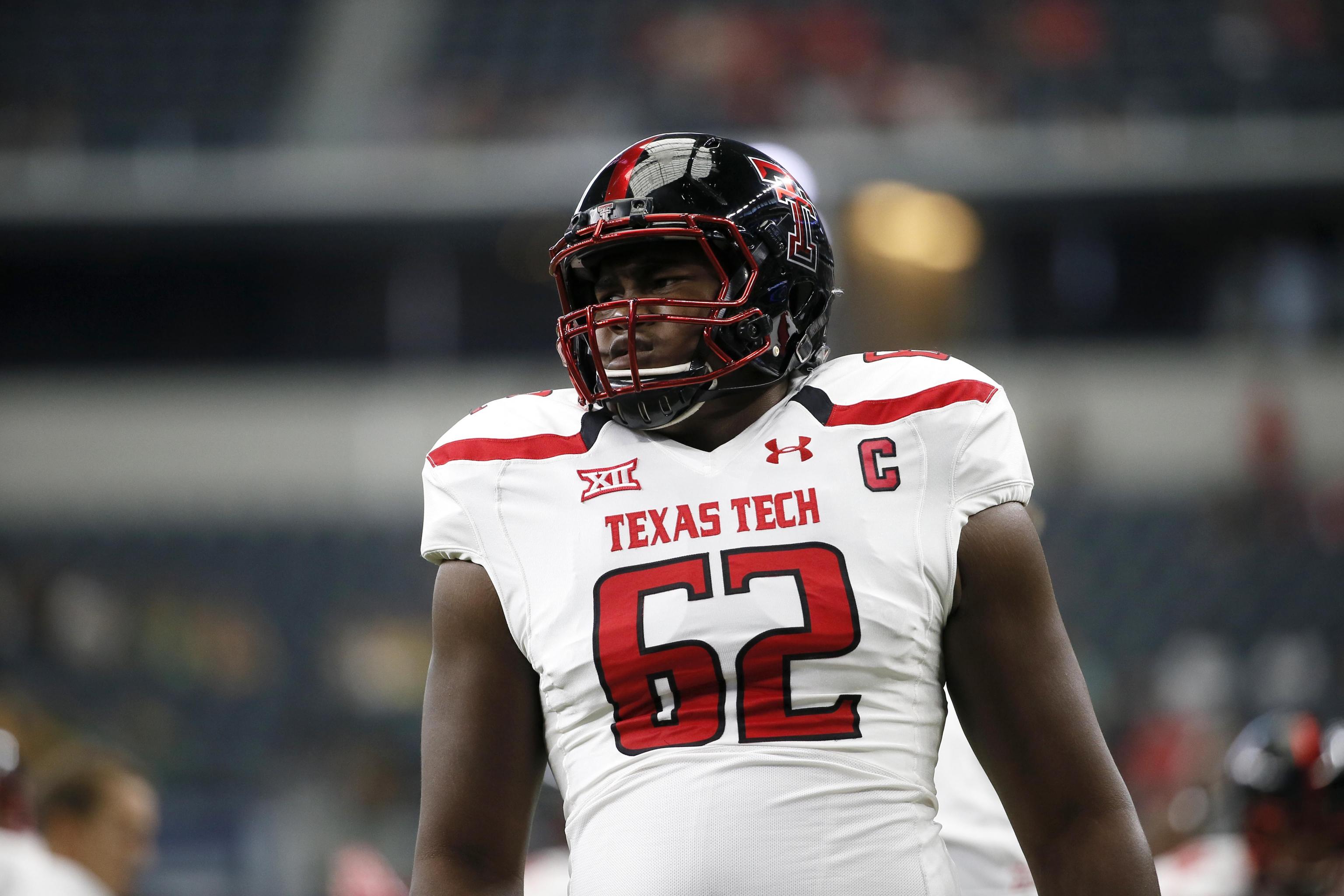 Is Le'Raven Clark The Future At Right Tackle?