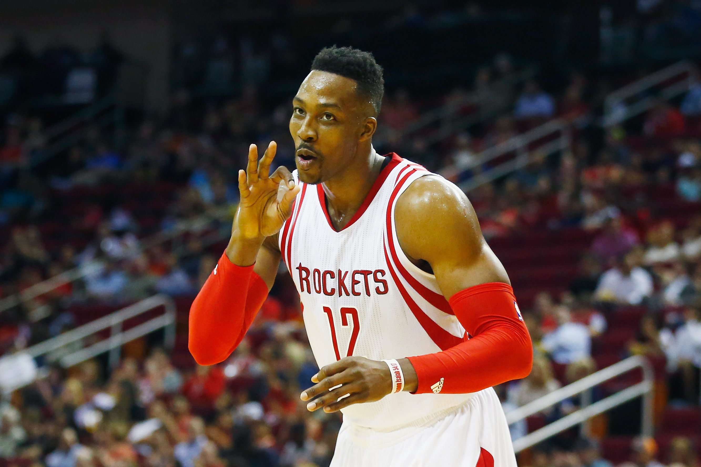 What Is Stickum and Why Did Dwight Howard Use It on His Hands?