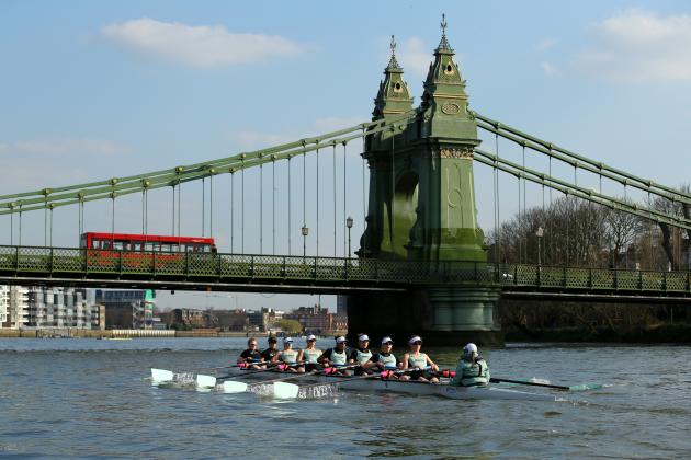 LONDON, ENGLAND - MARCH 22: Cambridge's Womens crew row on a training outting during Tideway Week leading up to the 2016 Cancer Research UK Boat Races on March 22, 2016 in London, England. The Mens and Womens University Boat Races will take place on 27th March 2016 on The River Thames between Putney and Mortlake. (Photo by Richard Heathcote/Getty Images)