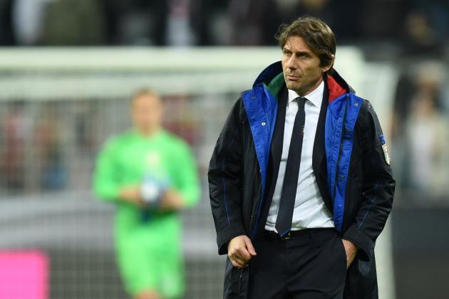 Italian headcoach Antonio Conte walks on the field after the friendly football match Germany vs Italy in Muinch, southern Germany, on March 29, 2016.
Germany won the match 4-1. / AFP / CHRISTOF STACHE (Photo credit should read CHRISTOF STACHE/AFP/Getty Images)