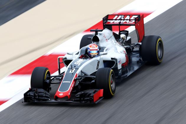 SAKHIR, BAHRAIN - APRIL 01: Romain Grosjean of France drives the (8) Haas F1 Team Haas-Ferrari VF-16 Ferrari 059/5 turbo on track during practice for the Bahrain Formula One Grand Prix at Bahrain International Circuit on April 1, 2016 in Sakhir, Bahrain. (Photo by Lars Baron/Getty Images)