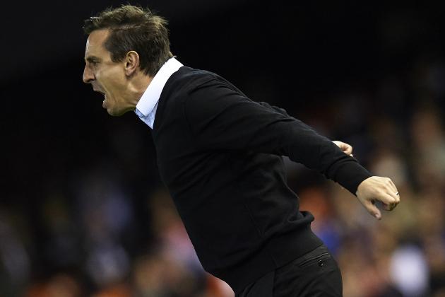 VALENCIA, SPAIN - FEBRUARY 13:  Gary Neville manager of Valencia CF reacts during the La Liga match between Valencia CF and RCD Espanyol at Estadi de Mestalla on February 13, 2016 in Valencia, Spain.  (Photo by Manuel Queimadelos Alonso/Getty Images)