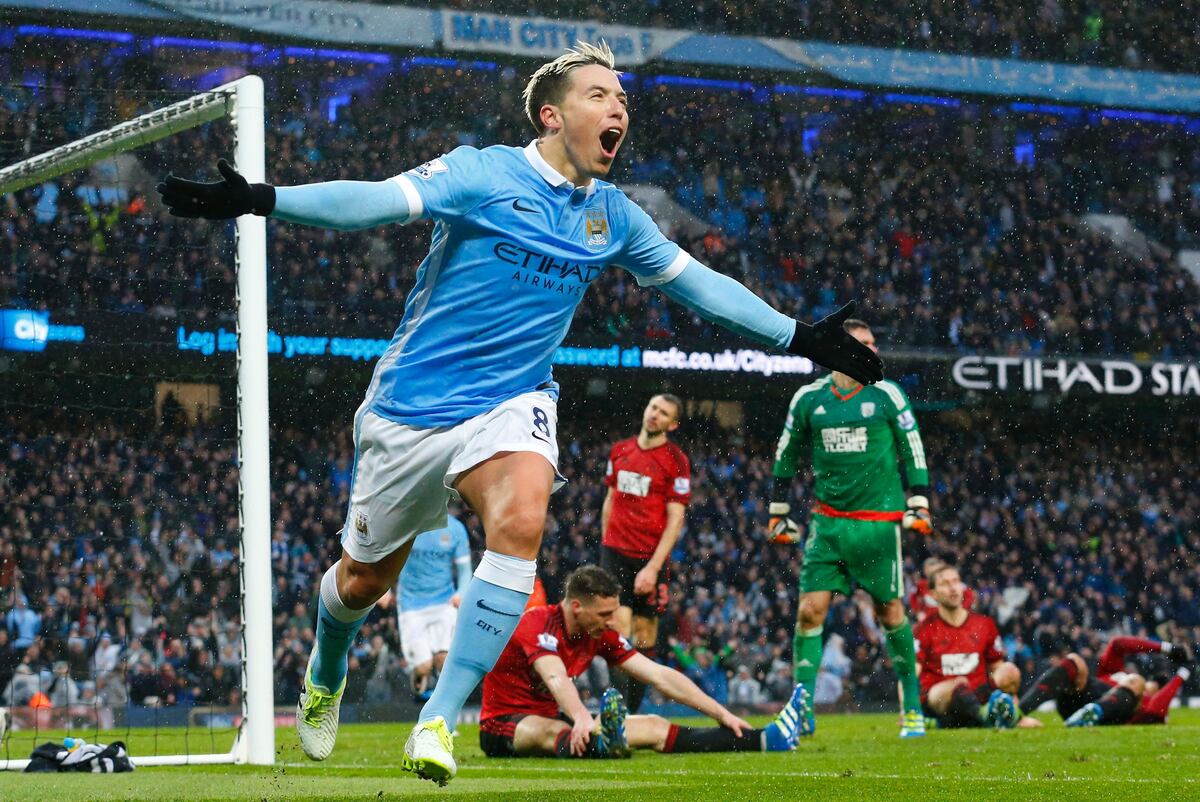 Samir Nasri the Inspiration as Manchester City Strengthen Their Top-4 ...