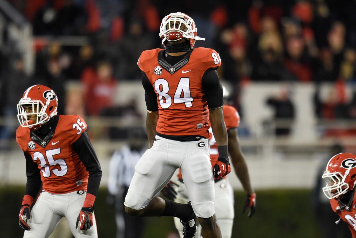 The 'Freak' Pass-Rusher Who Could Be Better Than Joey Bosa in the '16 The 'Freak' Pass-Rusher Who Could Be Better Than Joey Bosa in the '16