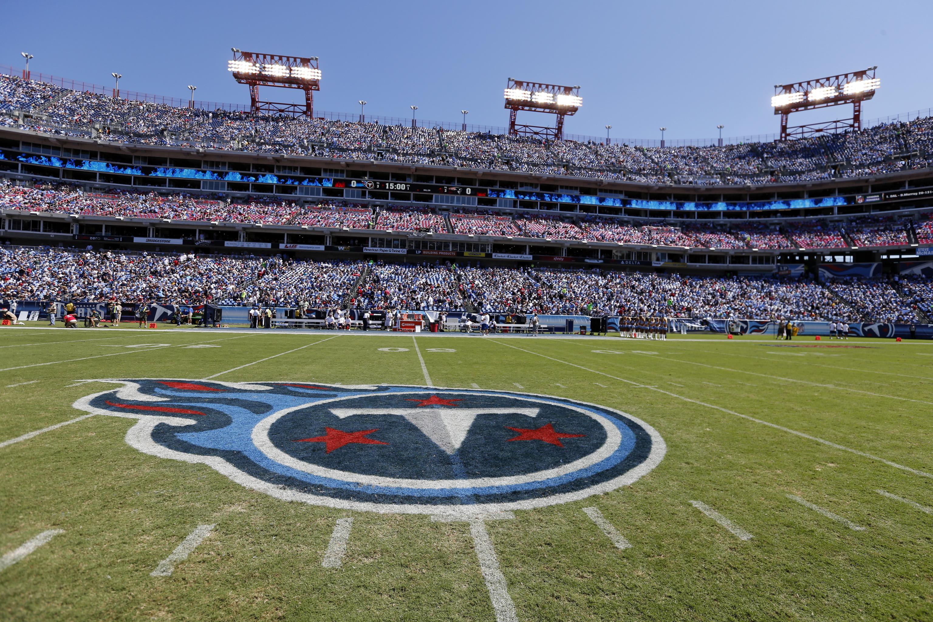 Titans switch to new synthetic turf at Nissan Stadium - ESPN