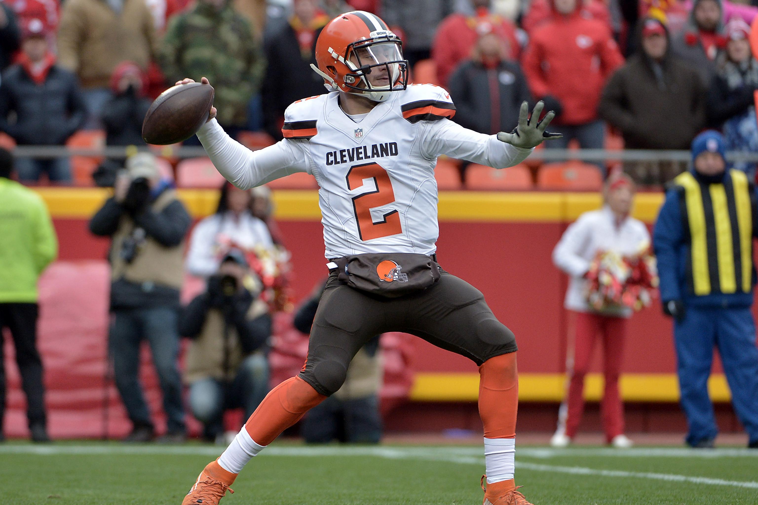 Former Cleveland Browns first-round picks Trent Richardson, Johnny