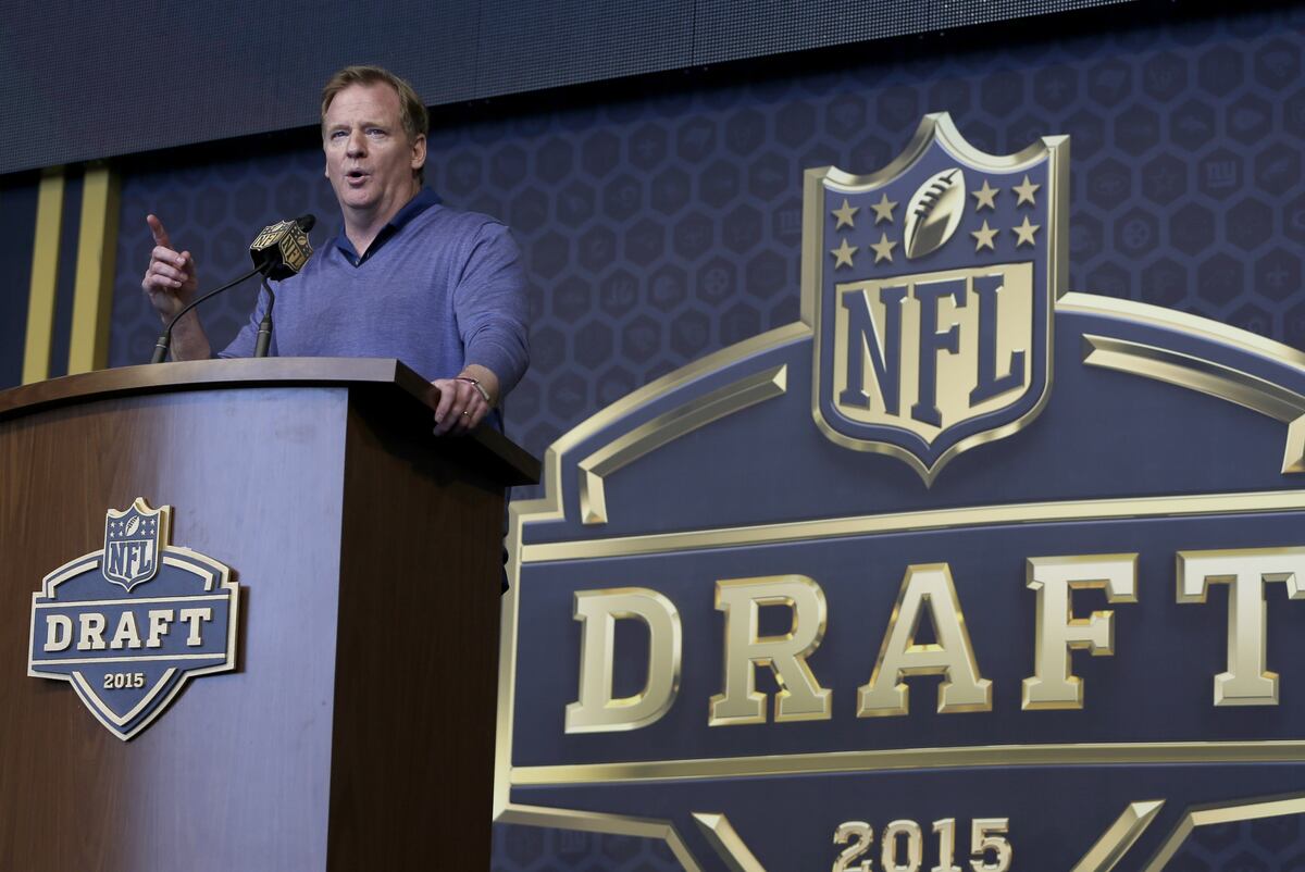 NFL Draft 2016 LastMinute Rumors and News for 1stRound Order and