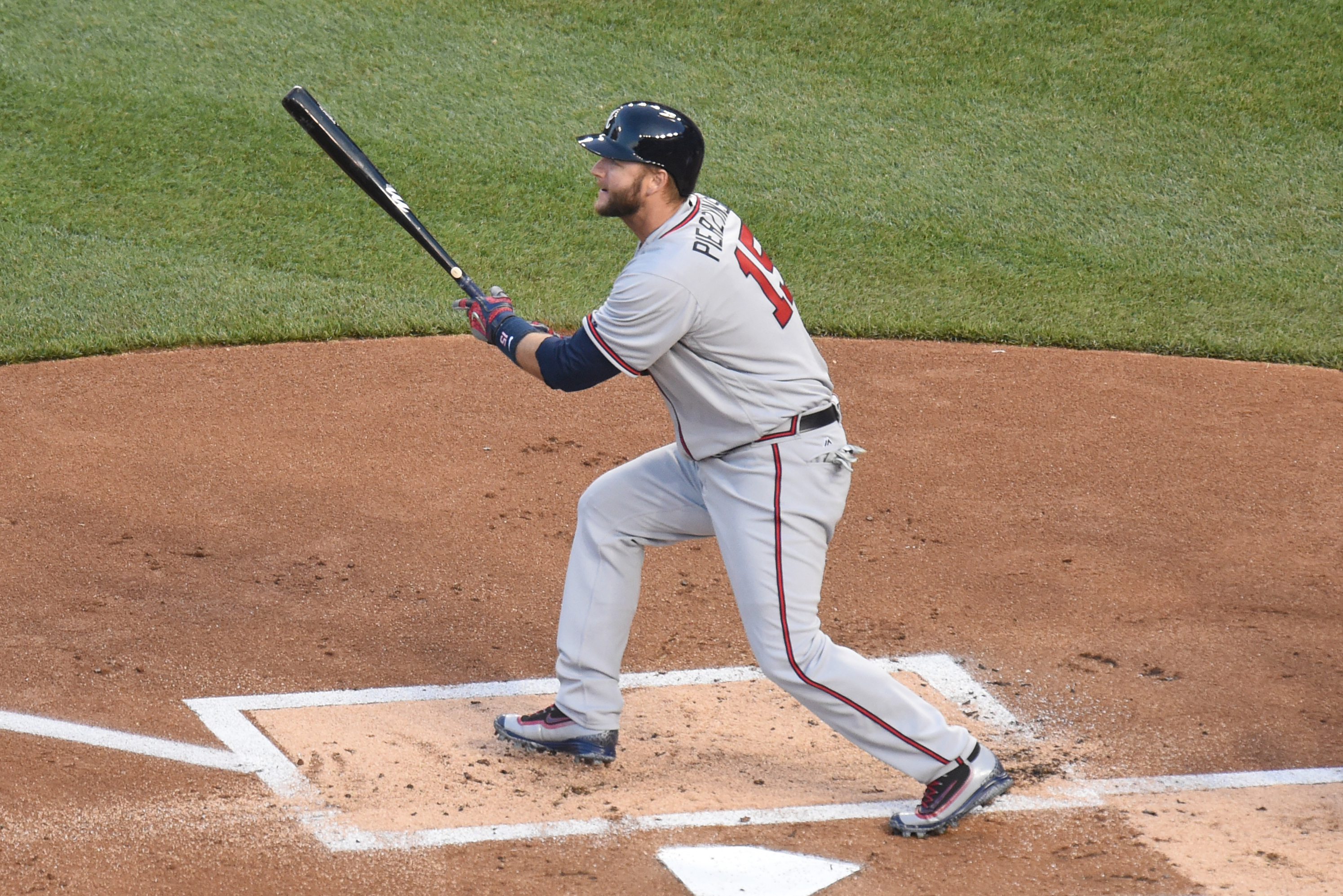 Another milestone for Braves' Pierzynski