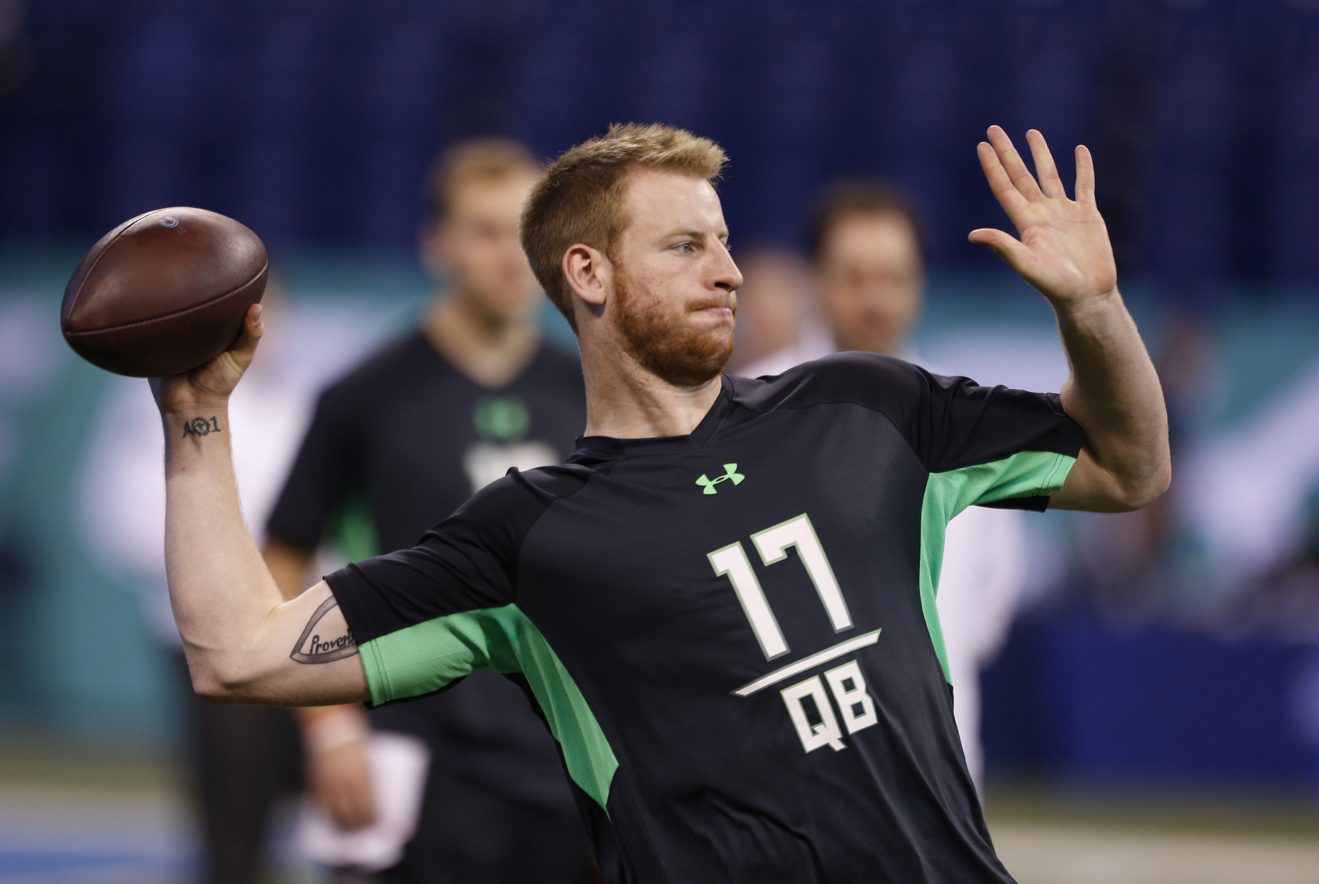 Carson Wentz To Eagles Twitter Reacts As Qb Is Selected In