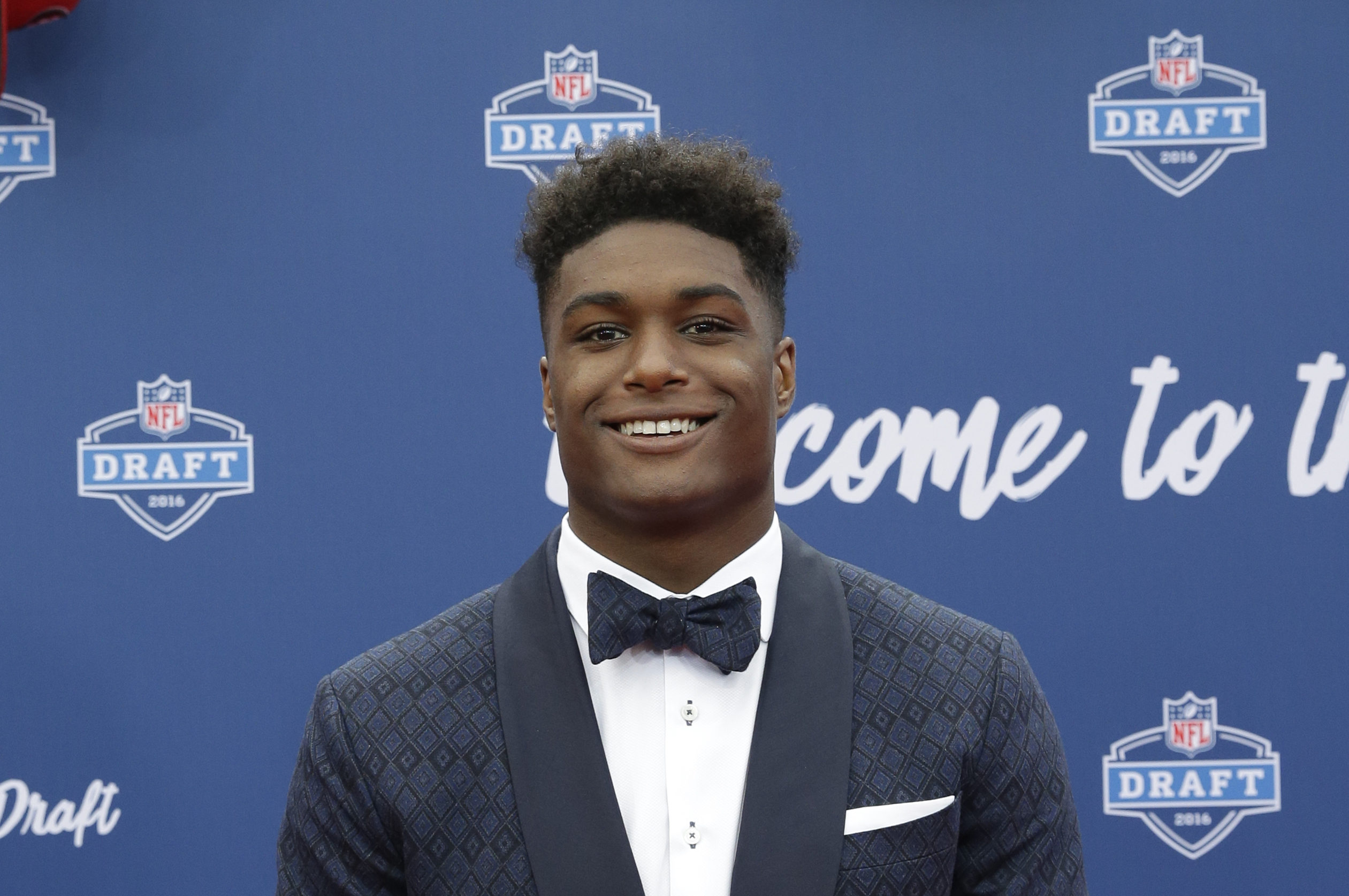 Myles Jack withdraws from UCLA to focus on NFL draft – Orange County  Register