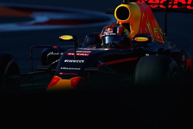 SOCHI, RUSSIA - MAY 01: Daniil Kvyat of Russia driving the (26) Red Bull Racing Red Bull-TAG Heuer RB12 TAG Heuer on track during the Formula One Grand Prix of Russia at Sochi Autodrom on May 1, 2016 in Sochi, Russia.  (Photo by Clive Mason/Getty Images)