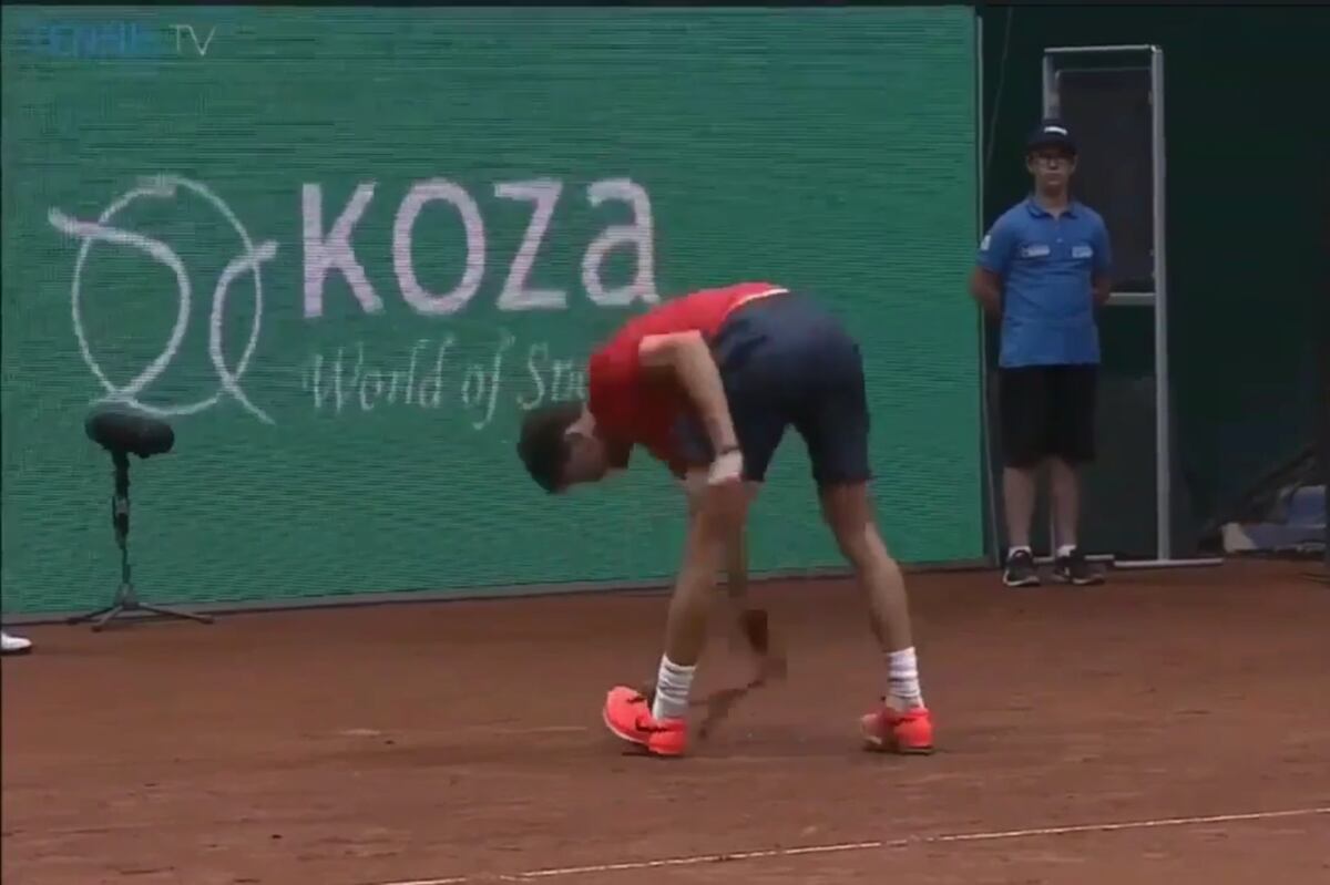 Grigor Dimitrov Destroys Multiple Rackets, Forfeits Finals of Istanbul