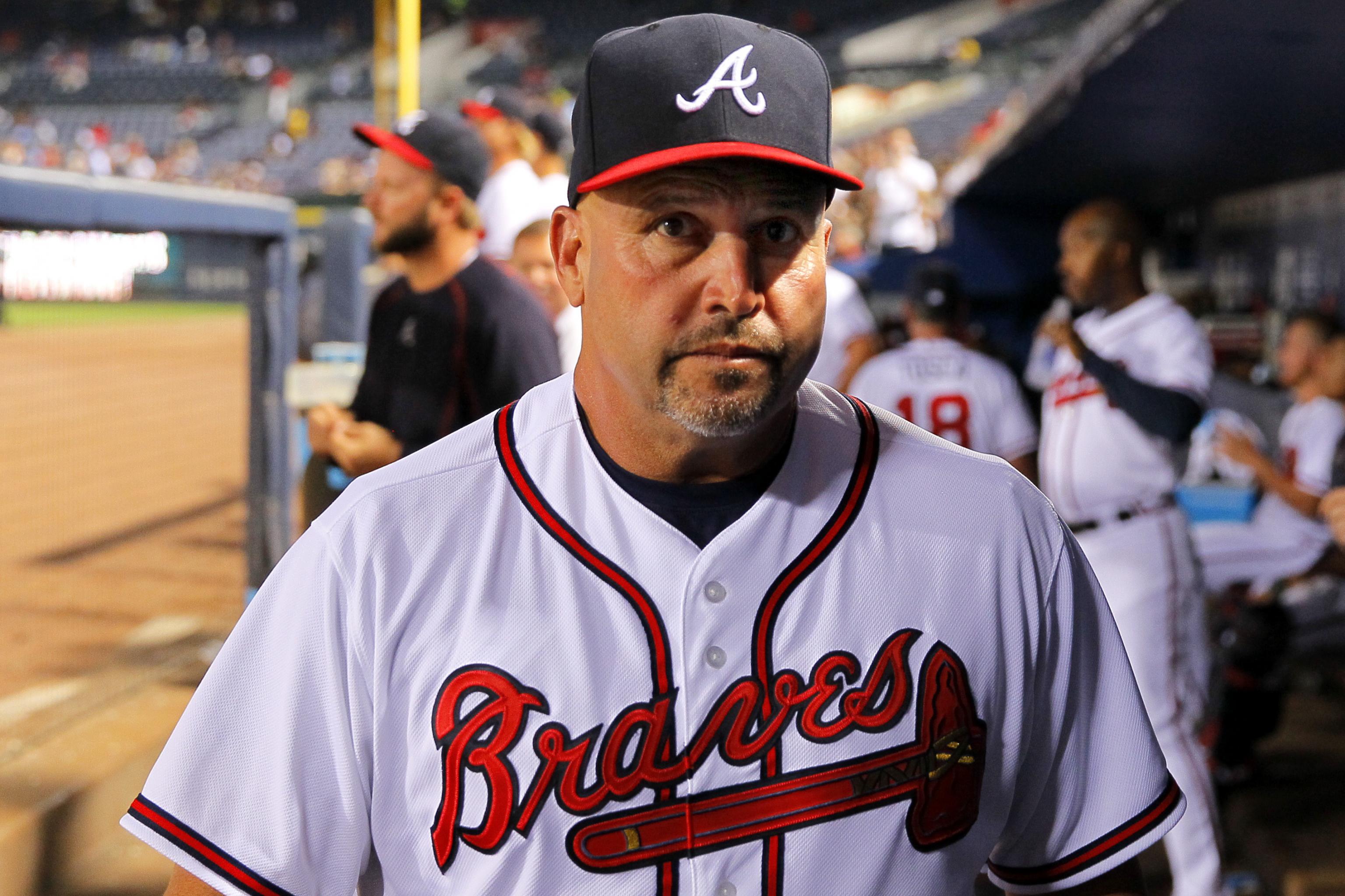 Braves fire manager Fred Gonzalez with majors' worst record