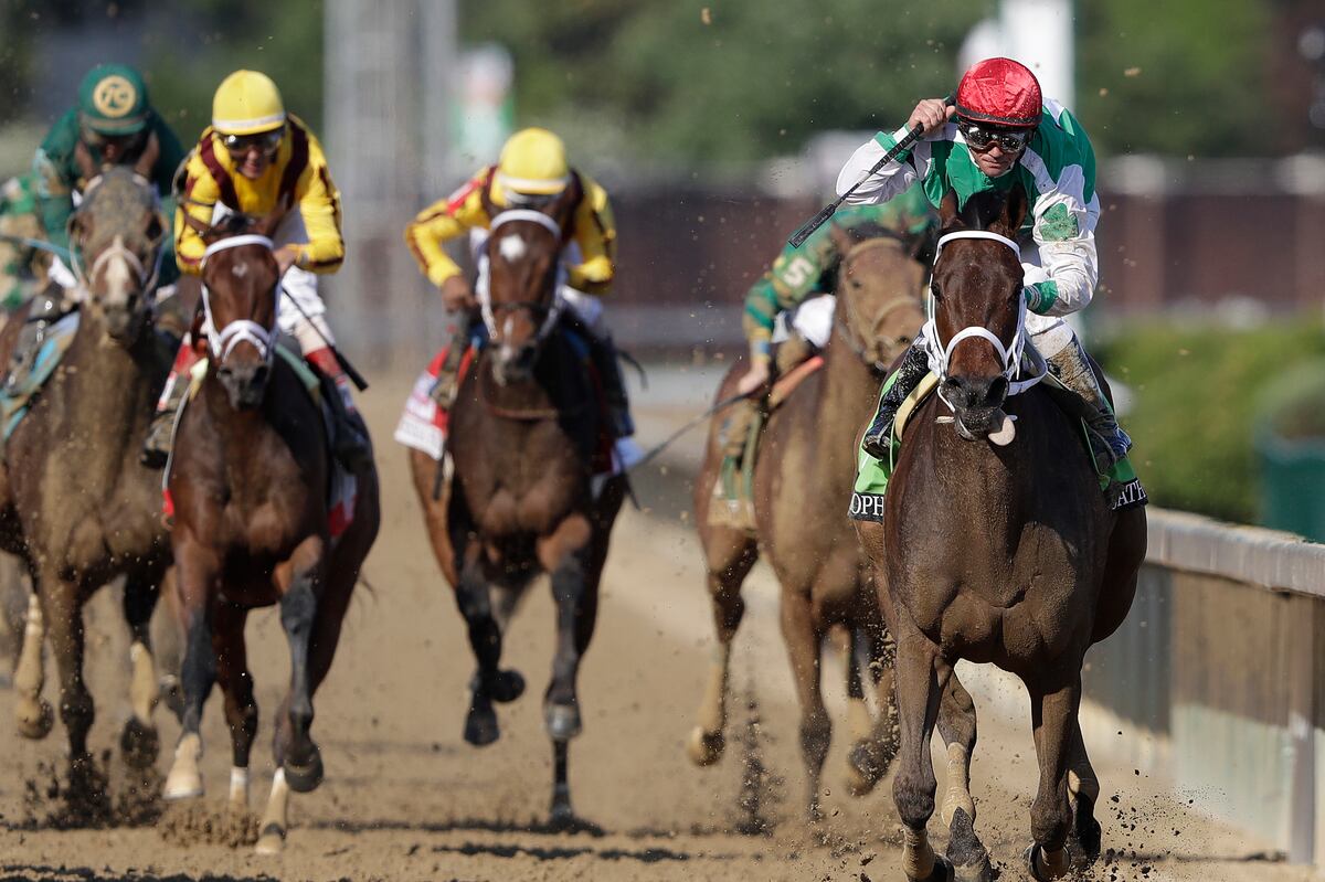 Kentucky Oaks Results 2016 Winner, Payouts and Order of Finish