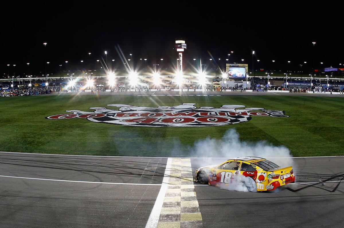 NASCAR at Kansas 2016 Winners and Losers from the Go Bowling 400