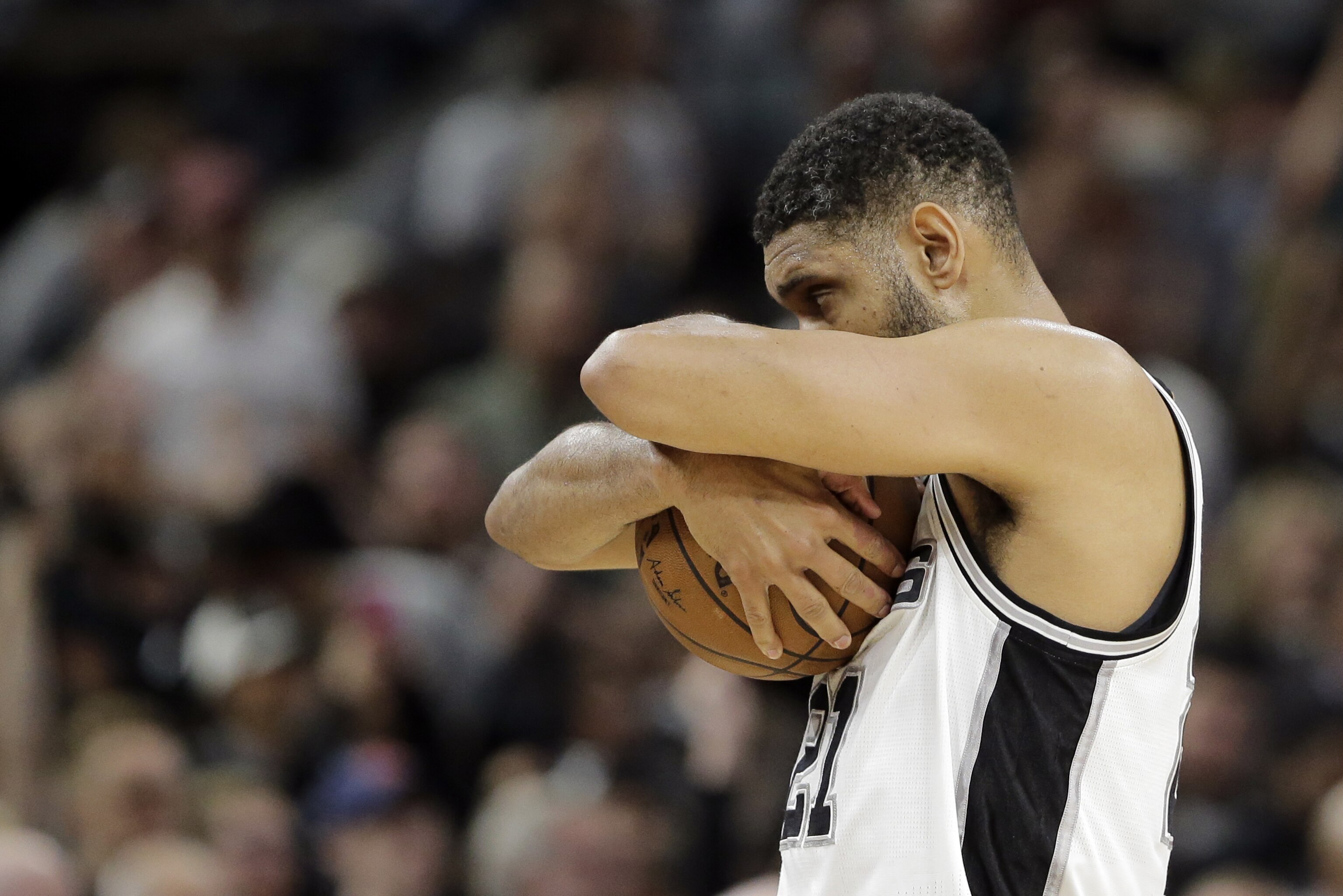 Tim Duncan Held Scoreless in Playoff Game for 1st Time in Career vs.  Thunder | News, Scores, Highlights, Stats, and Rumors | Bleacher Report