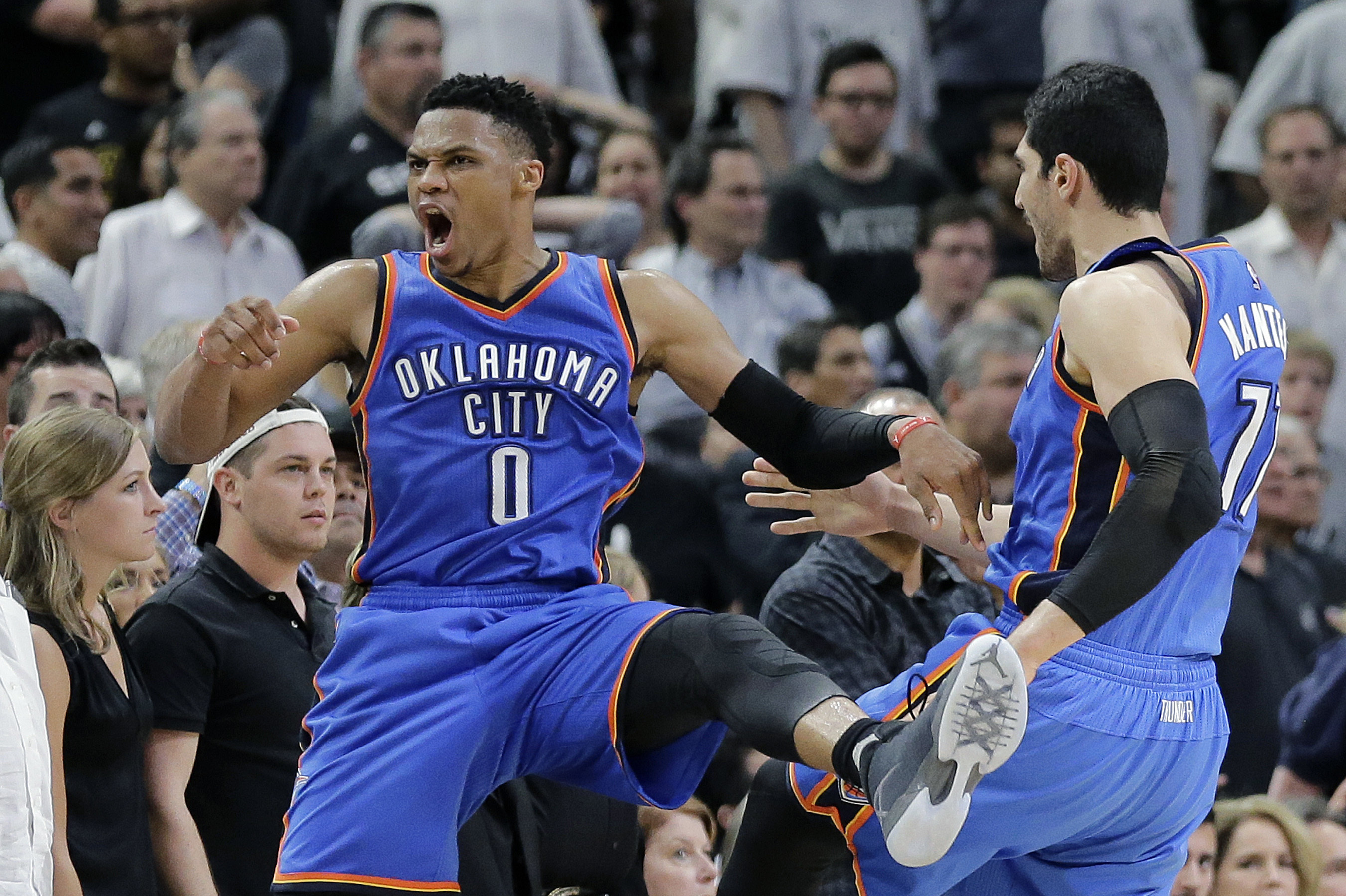 Thunder Vs Spurs Game 5 Score And Twitter Reaction From 2016 NBA Thunder Vs Spurs Game 5 Score And Twitter Reaction From 2016 NBA
