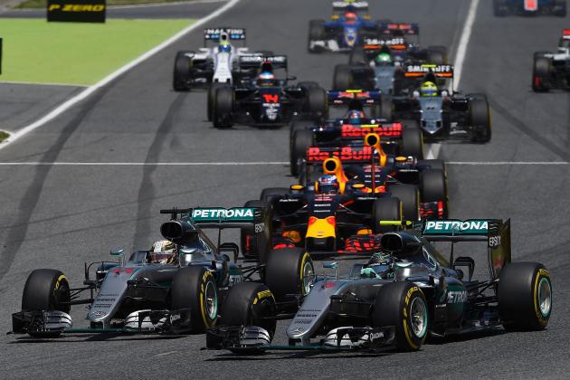 TOPSHOT - Mercedes AMG Petronas F1 Team's British driver Lewis Hamilton (frontL) and Mercedes AMG Petronas F1 Team's German driver Nico Rosberg (frontR) lead after the start of the Spanish Formula One Grand Prix at the Circuit de Catalunya on May 15, 2016 in Montmelo on the outskirts of Barcelona. / AFP / LLUIS GENE        (Photo credit should read LLUIS GENE/AFP/Getty Images)