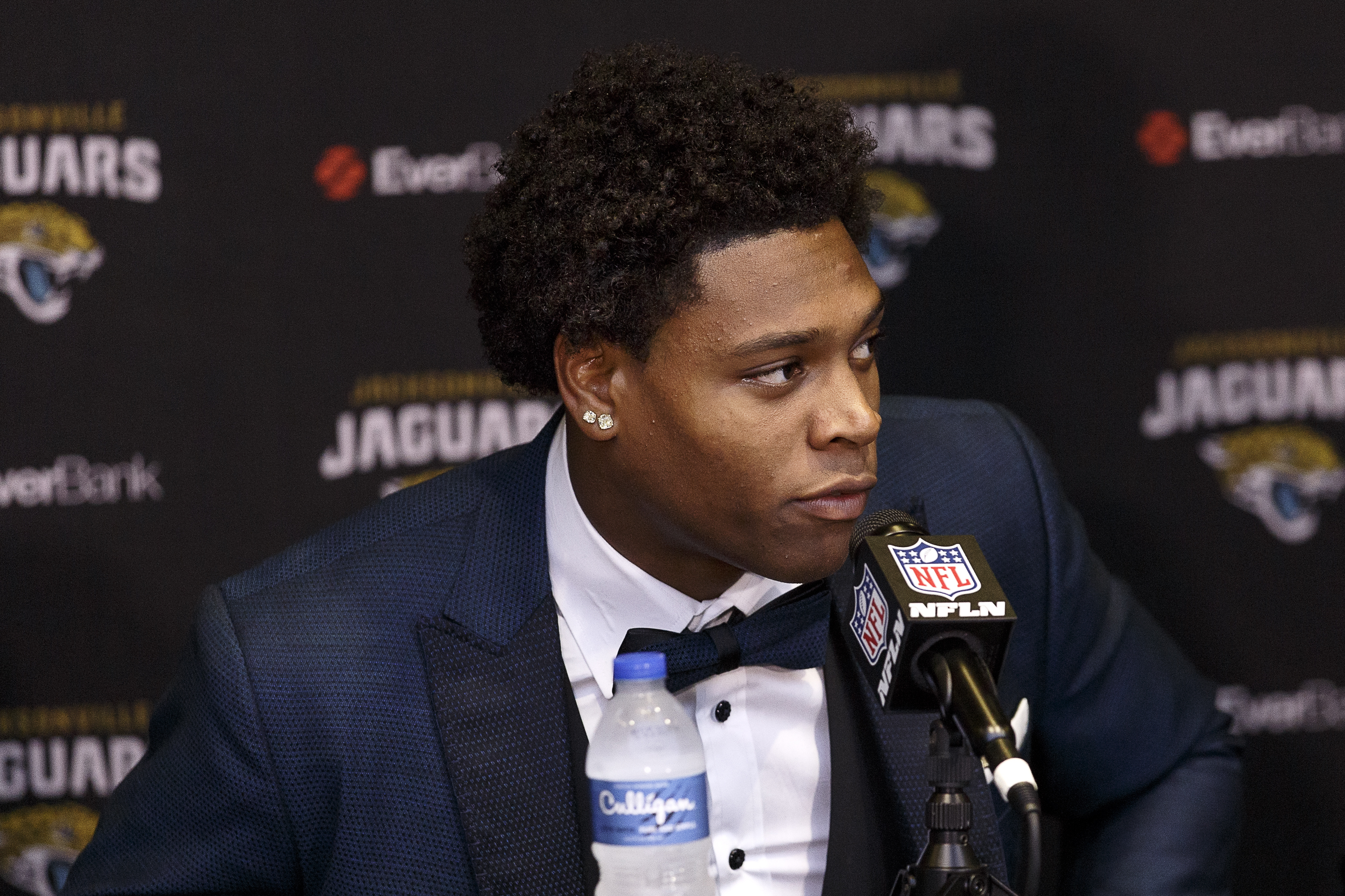 Former Cowboys draft target Jalen Ramsey tears meniscus during workout with  Jaguars