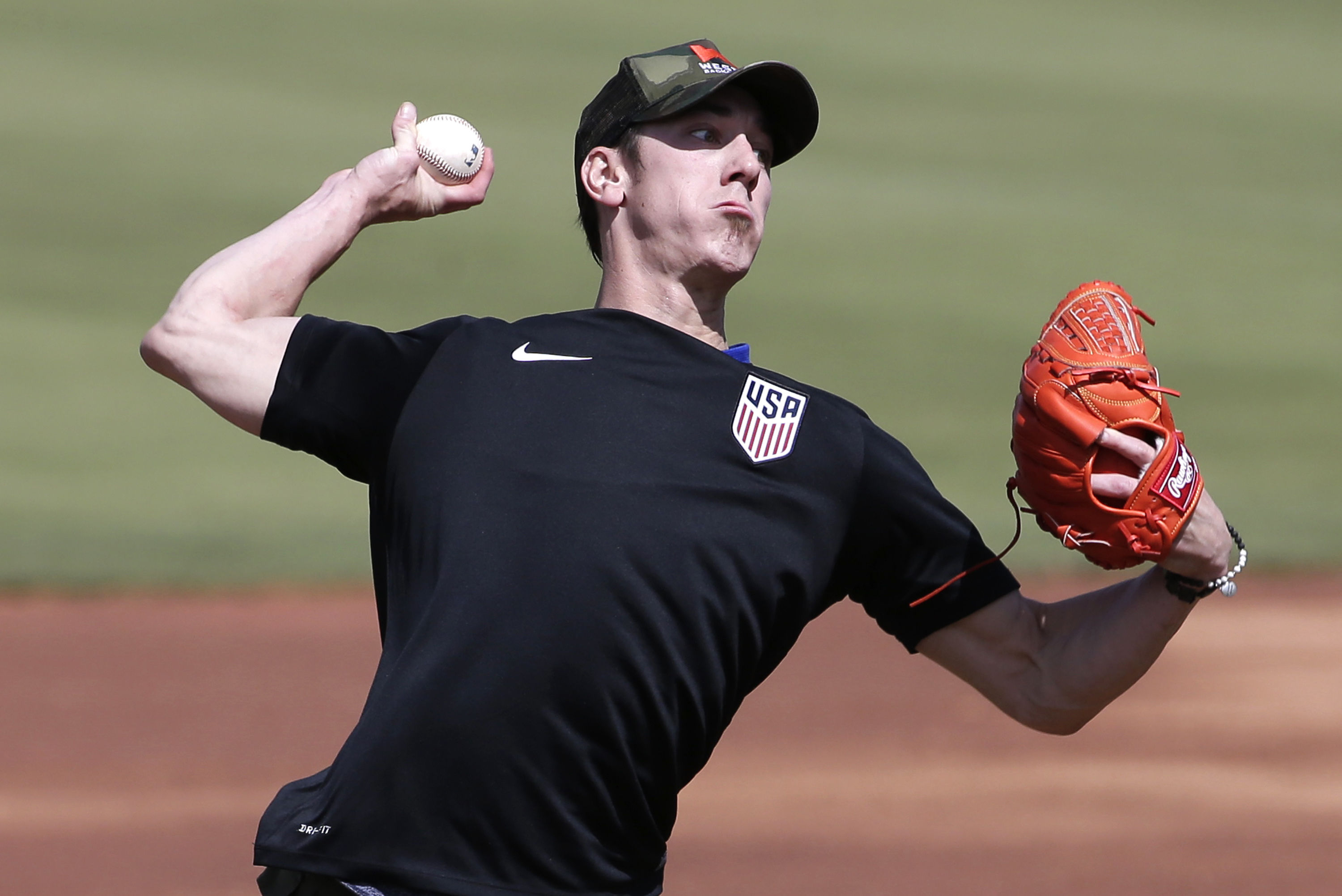 Tim Lincecum is ripped and getting ready for an MLB comeback