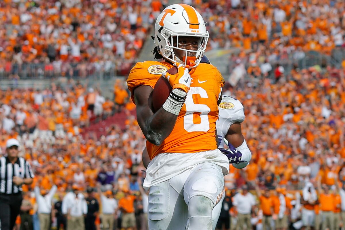 Hits and Misses of the Las Vegas SEC College Football Win Totals News