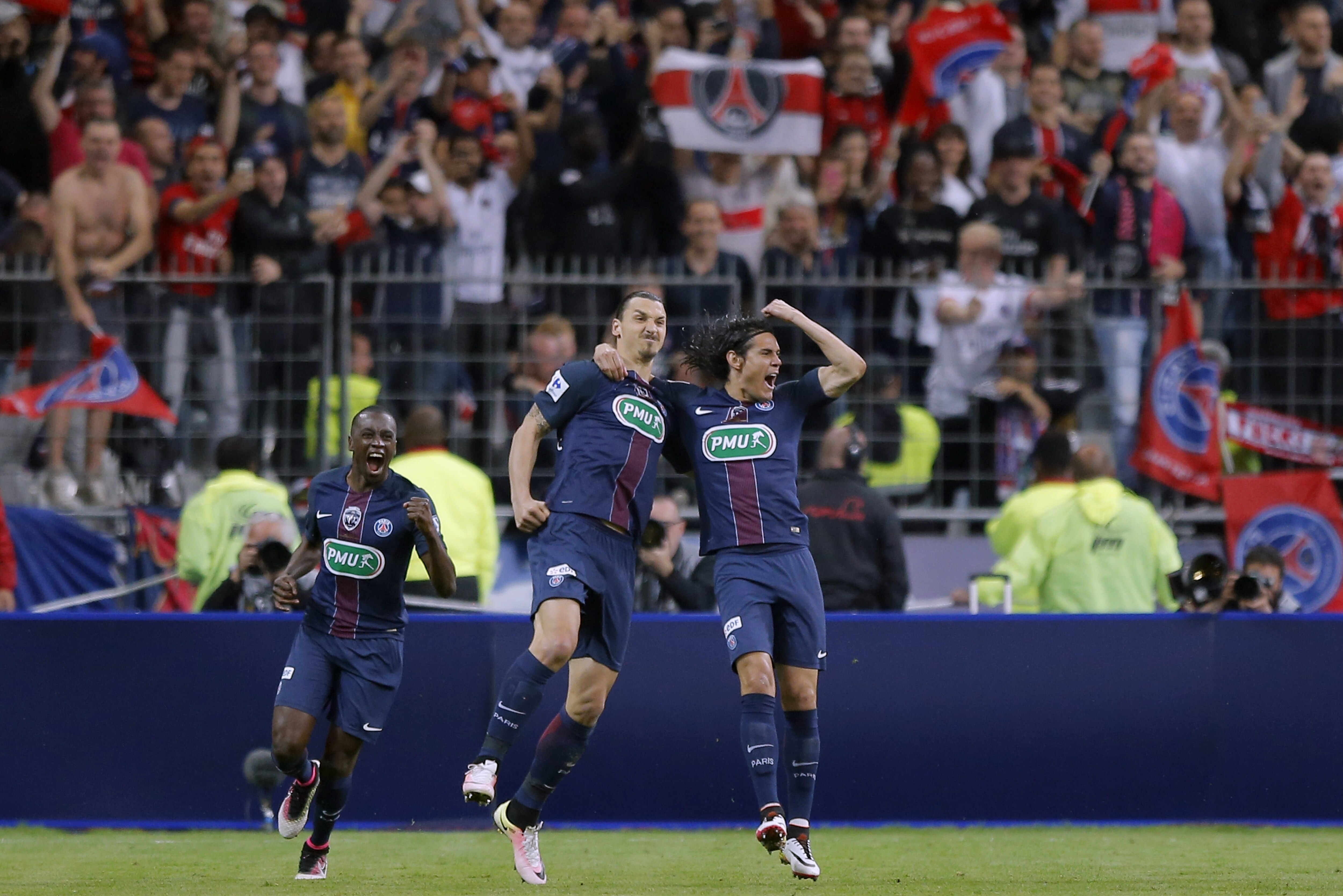 Fanion Finale Coupe De France 2015/2016 OM Marseille Vs PSG - Objet De Collection Football