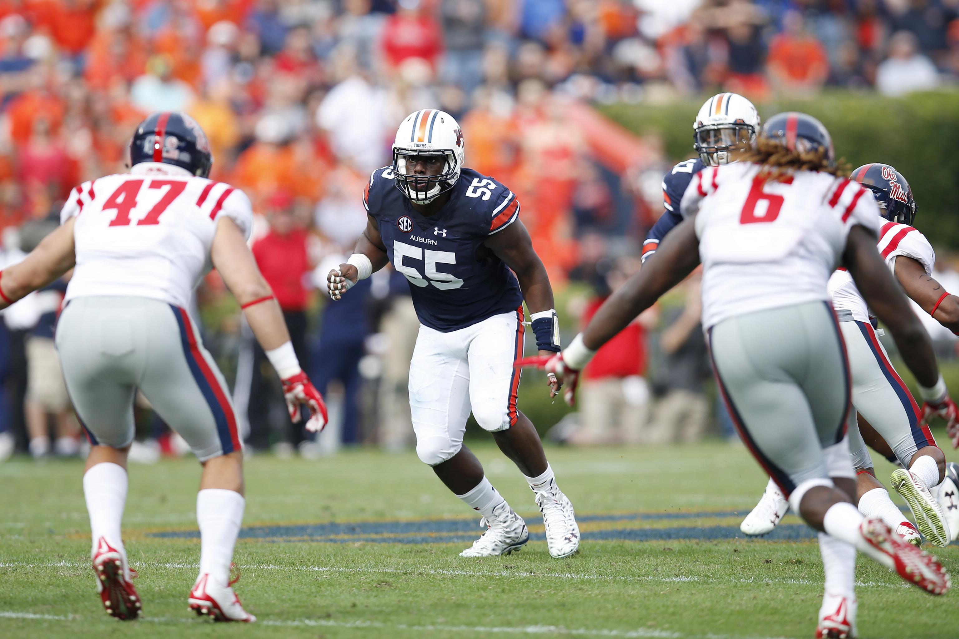 Carl Lawson Stats, News, Film - DE