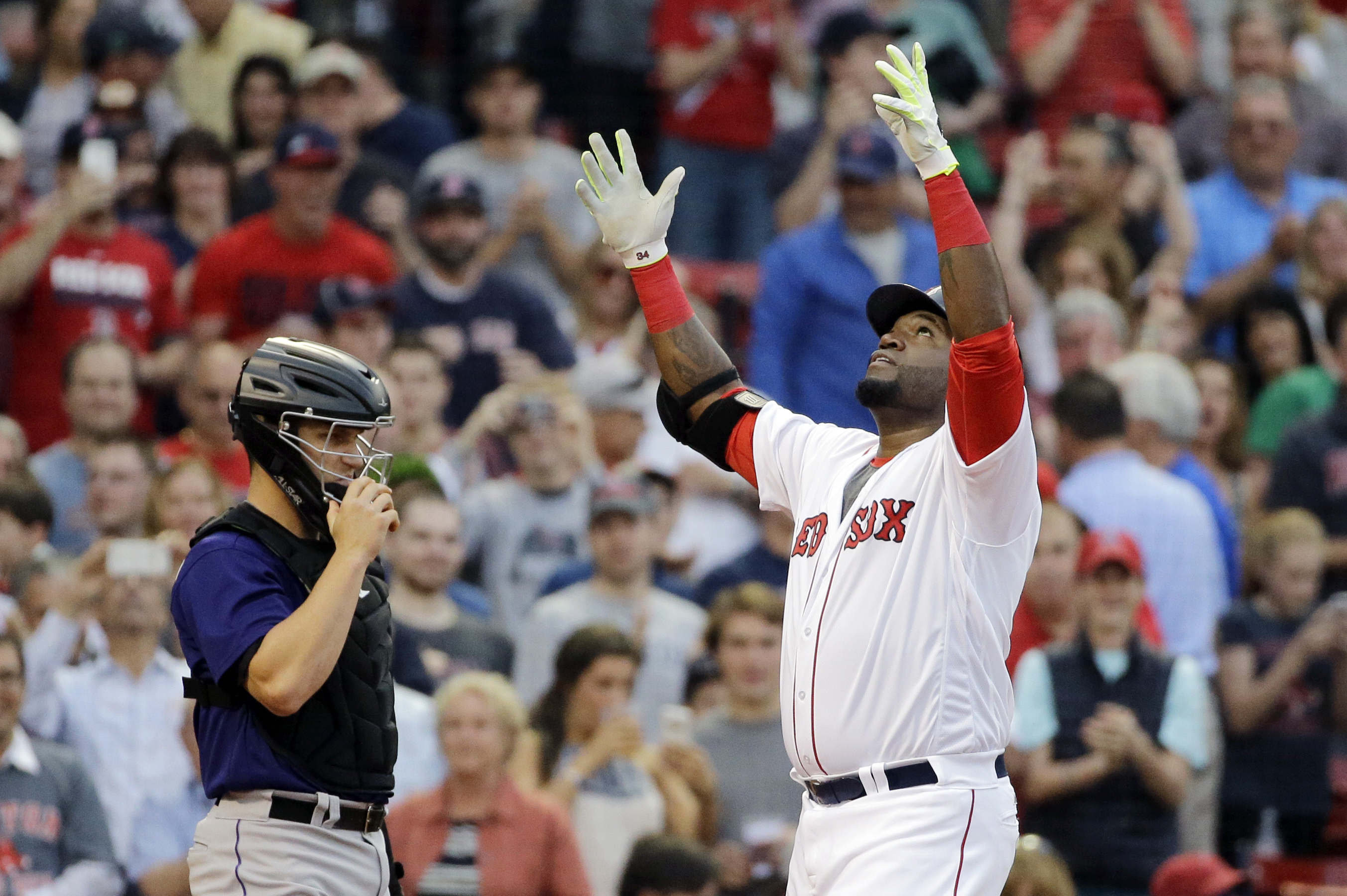 Ortiz ends home run drought in Red Sox win