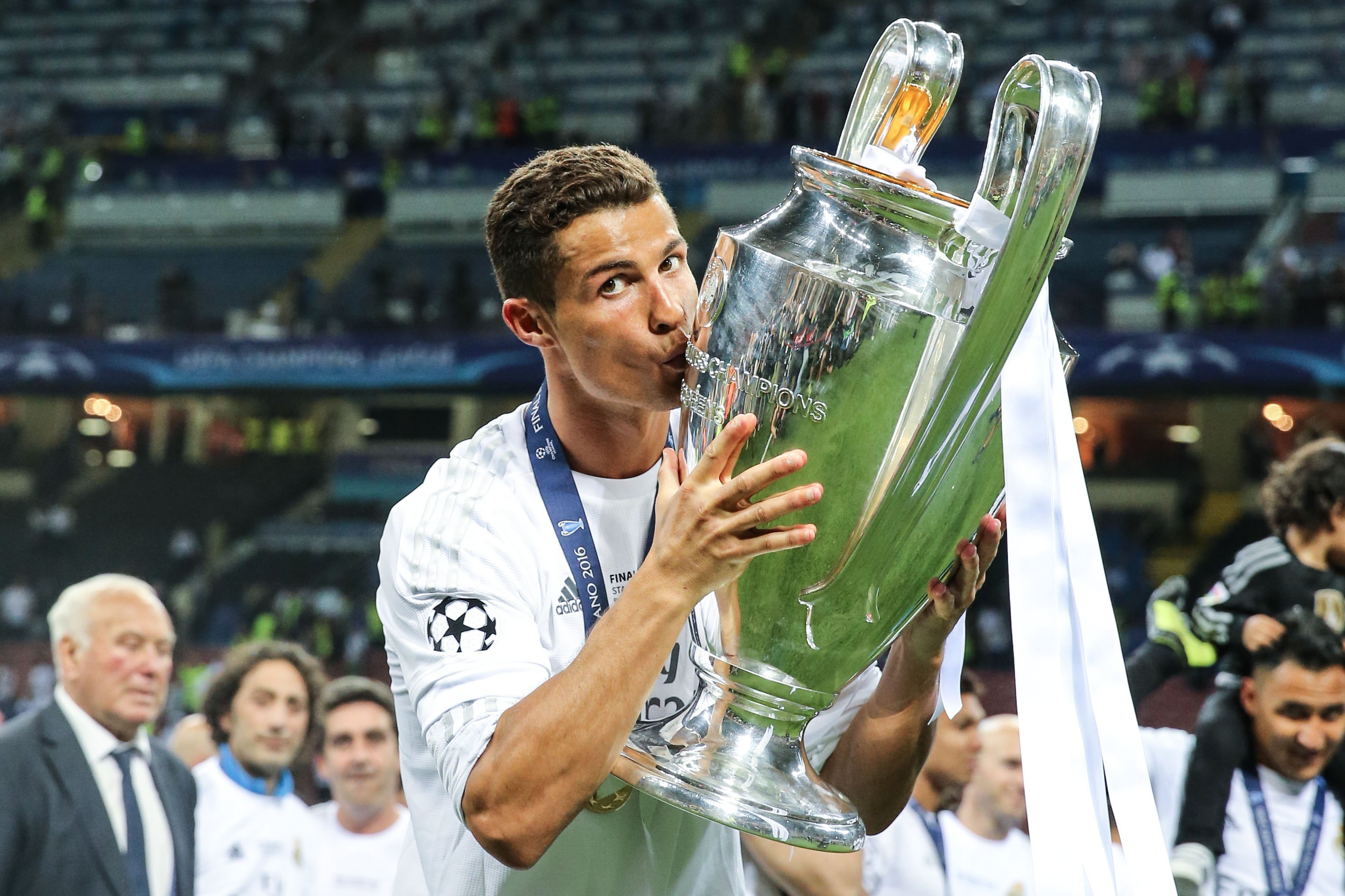 Cristiano Ronaldo, Lionel Messi Headline 2016 Champions League Squad of the Year | News, Scores, Highlights, Stats, and Rumors | Bleacher Report