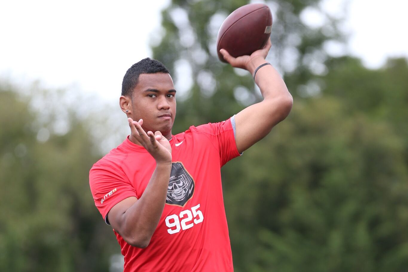 Tua Tagovailoa Dishes on Elite 11 Finals, Helping Build Alabama's 2017  Class, News, Scores, Highlights, Stats, and Rumors