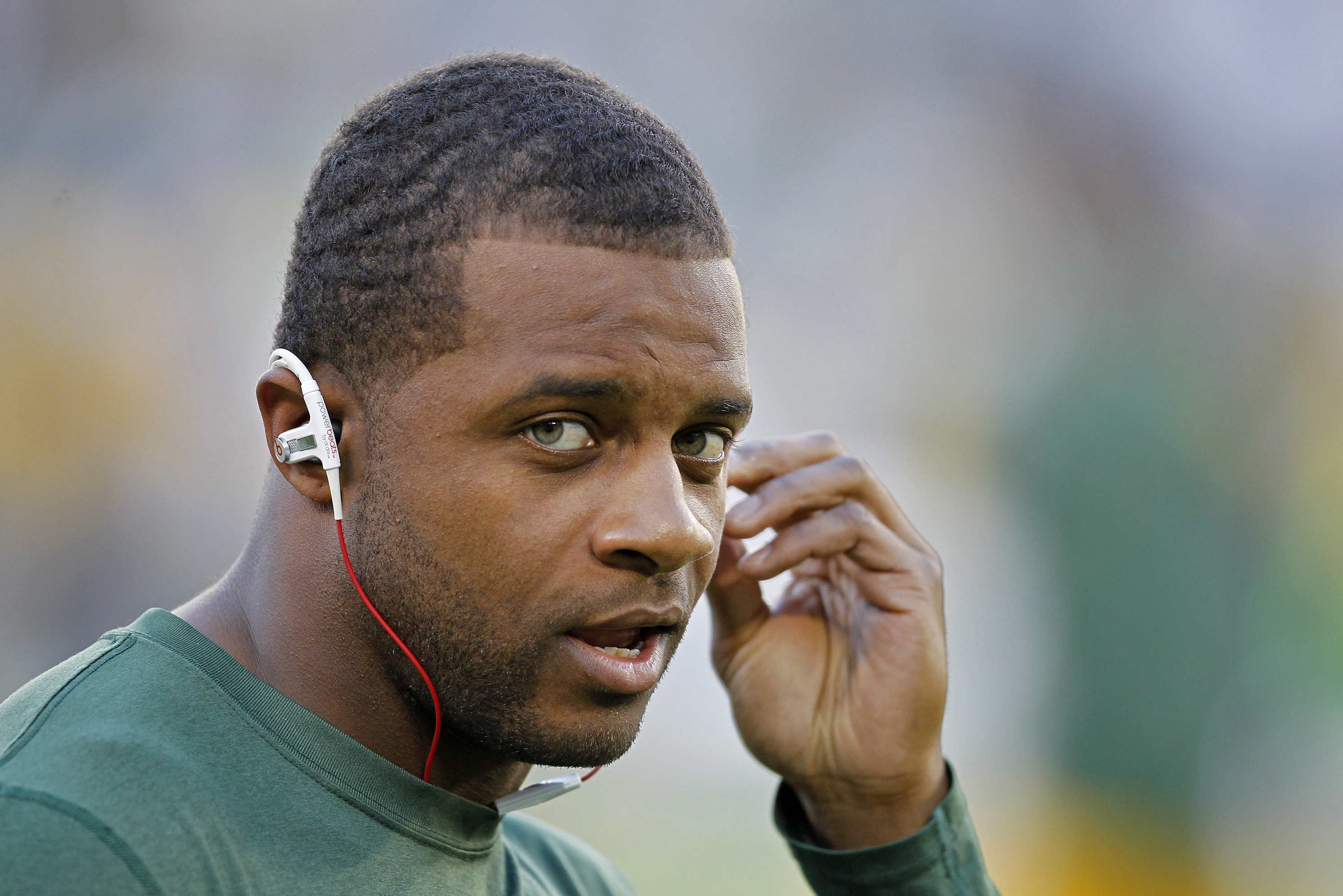 Aaron Rodgers Says Randall Cobb Punctured Lung Because of Mic'd up  Technology