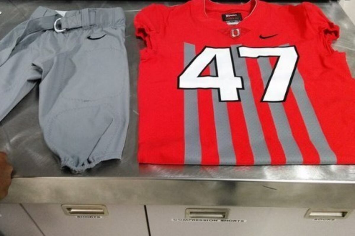 Ohio State to Debut New Alternate Uniforms in 2016 Featuring Gray Stripes | Bleacher Report ...