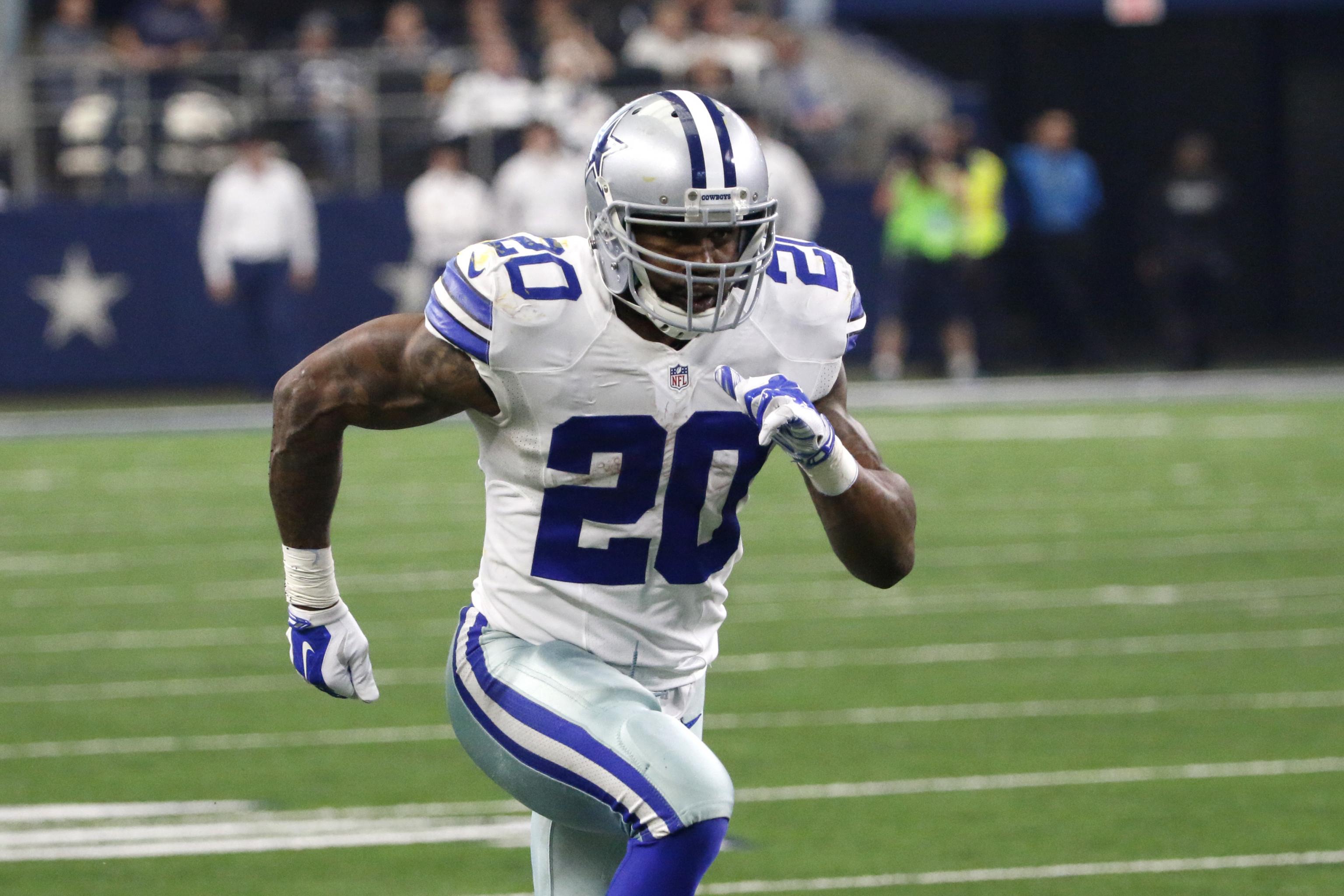 Darren McFadden getting paid full salary because Cowboys are