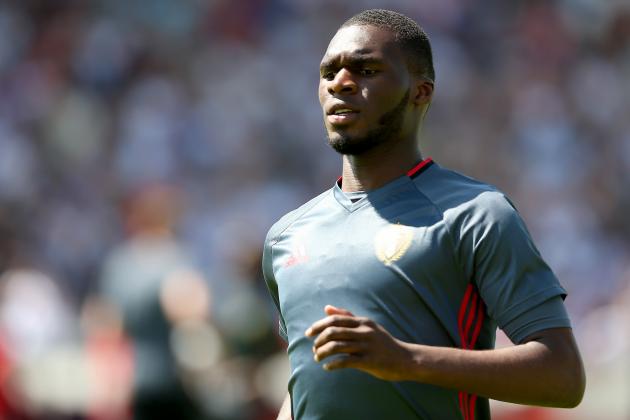 BORDEAUX, FRANCE - JUNE 08: Christian Benteke in action during the Belgium soccer team training at stade Chaban Delmas on June 8, 2016 in Bordeaux, France.  (Photo by Romain Perrocheau/Getty Images)