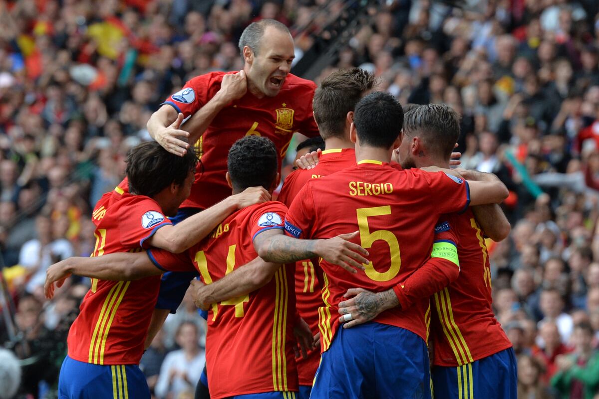 Spain vs. Czech Republic: Score and Twitter Reaction from Euro 2016
